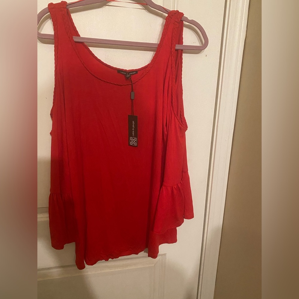 Cable & Gauge cold shoulder top